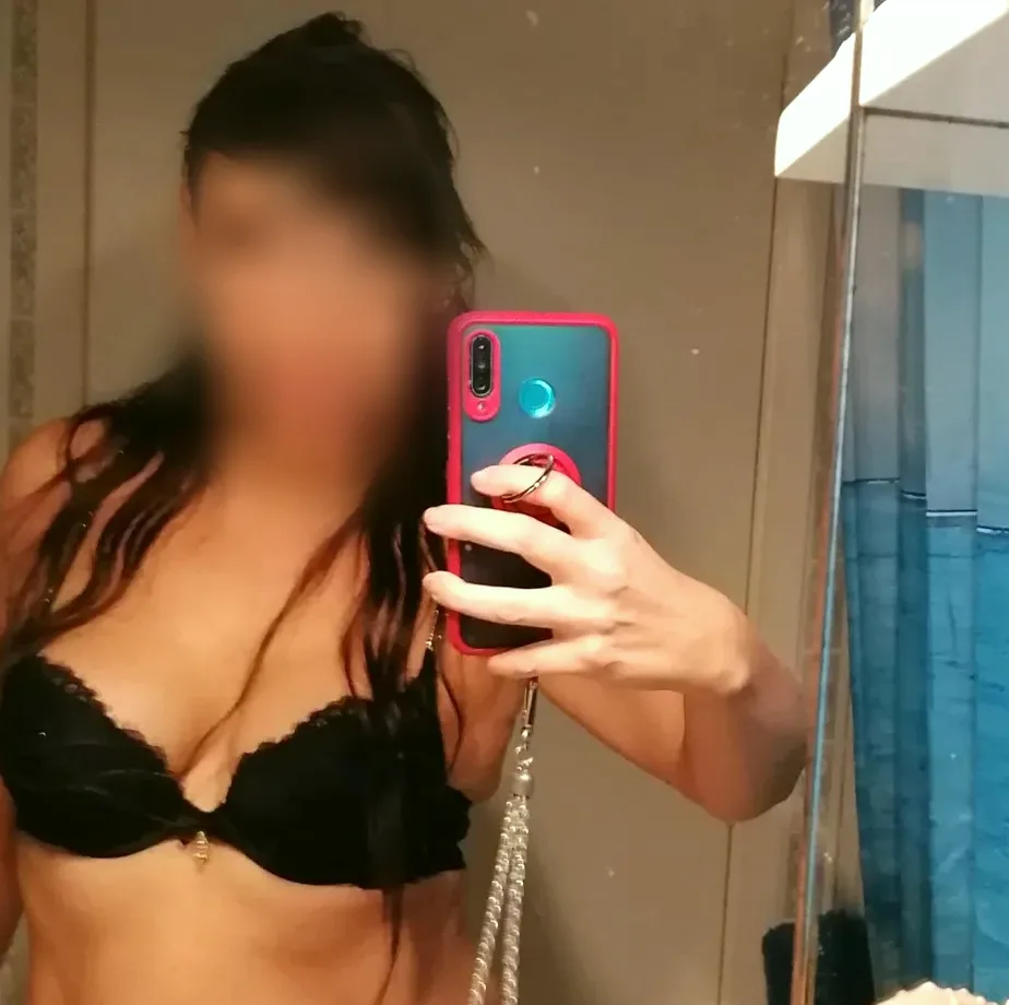 Debora, 36 anni