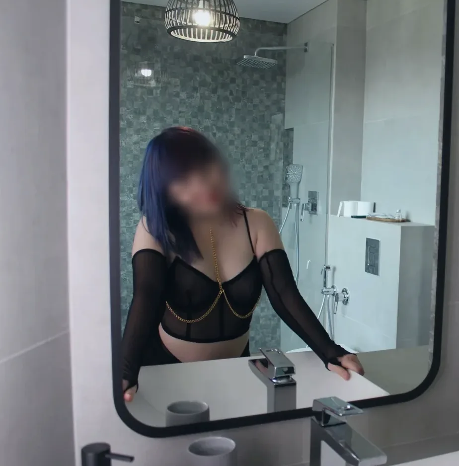 Sveva, 24 anni